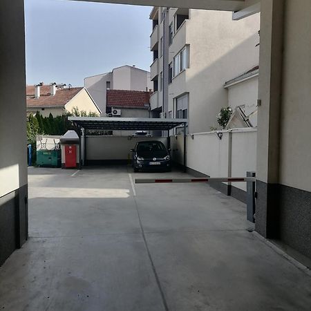 Stojanovic Apartments Ni Esterno foto