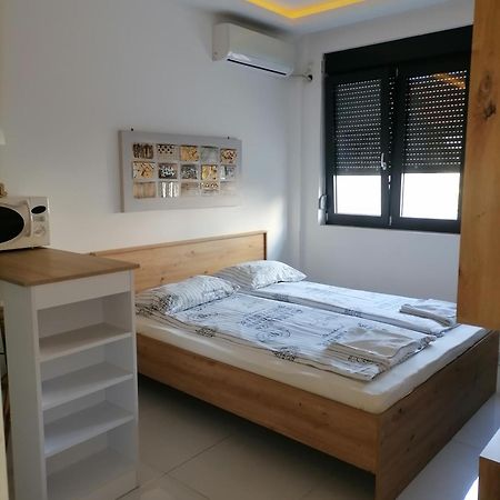 Stojanovic Apartments Ni Esterno foto