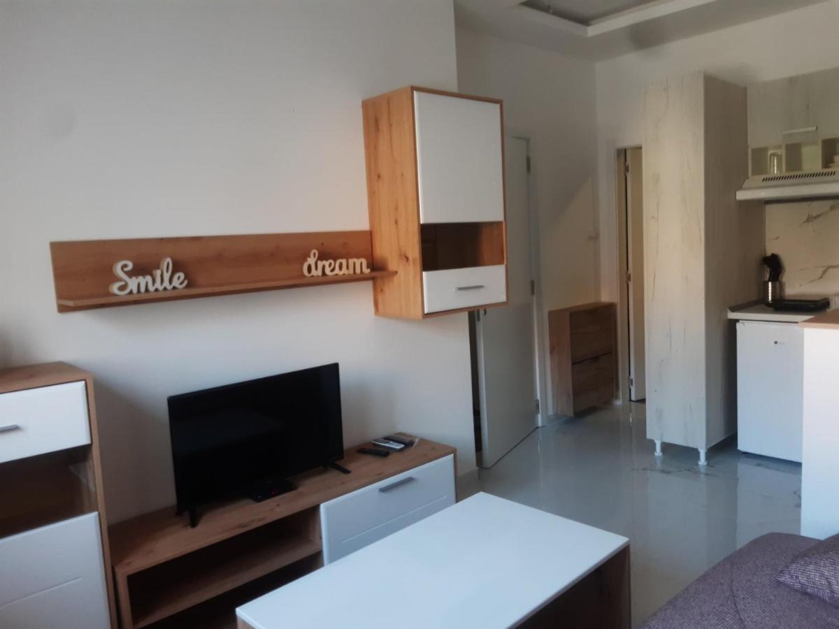 Stojanovic Apartments Ni Esterno foto