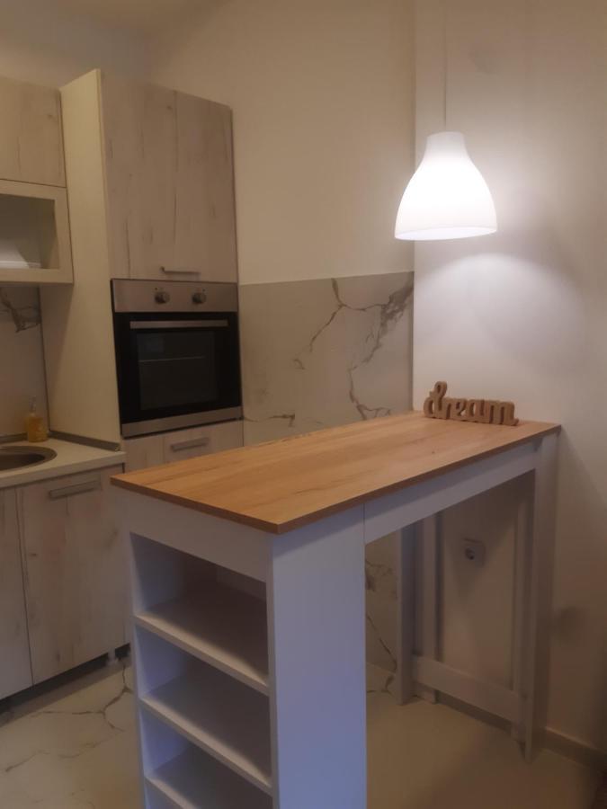 Stojanovic Apartments Ni Esterno foto