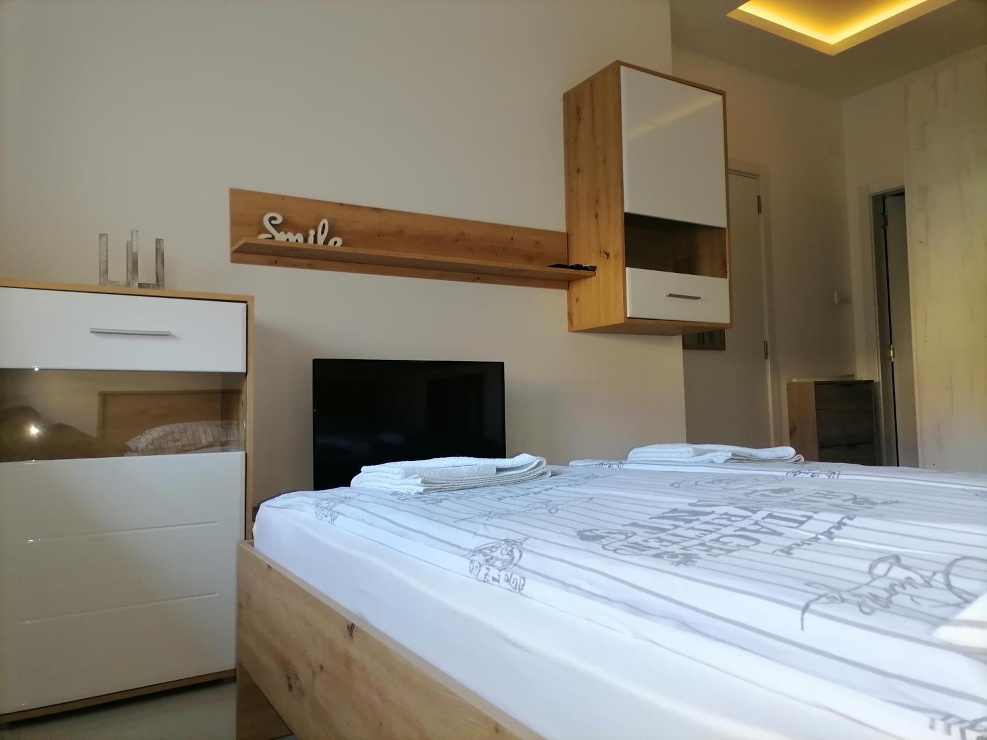 Stojanovic Apartments Ni Esterno foto